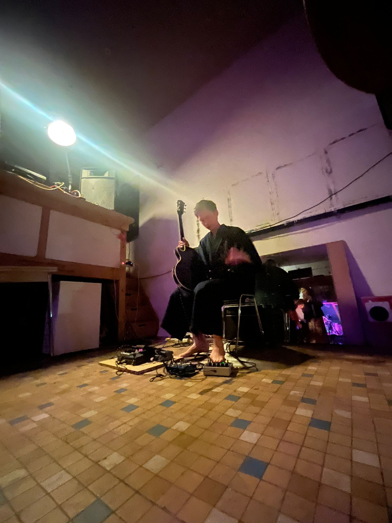 Documentation: 14.05 solo guitar @Atelier Auglein